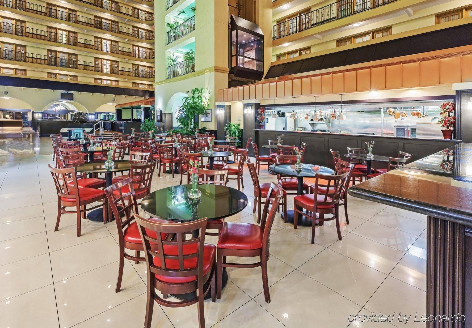 Crowne Plaza Suites Houston - Near Sugar Land Eksteriør bilde