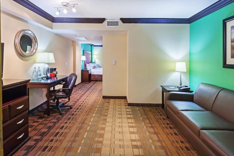 Crowne Plaza Suites Houston - Near Sugar Land Eksteriør bilde