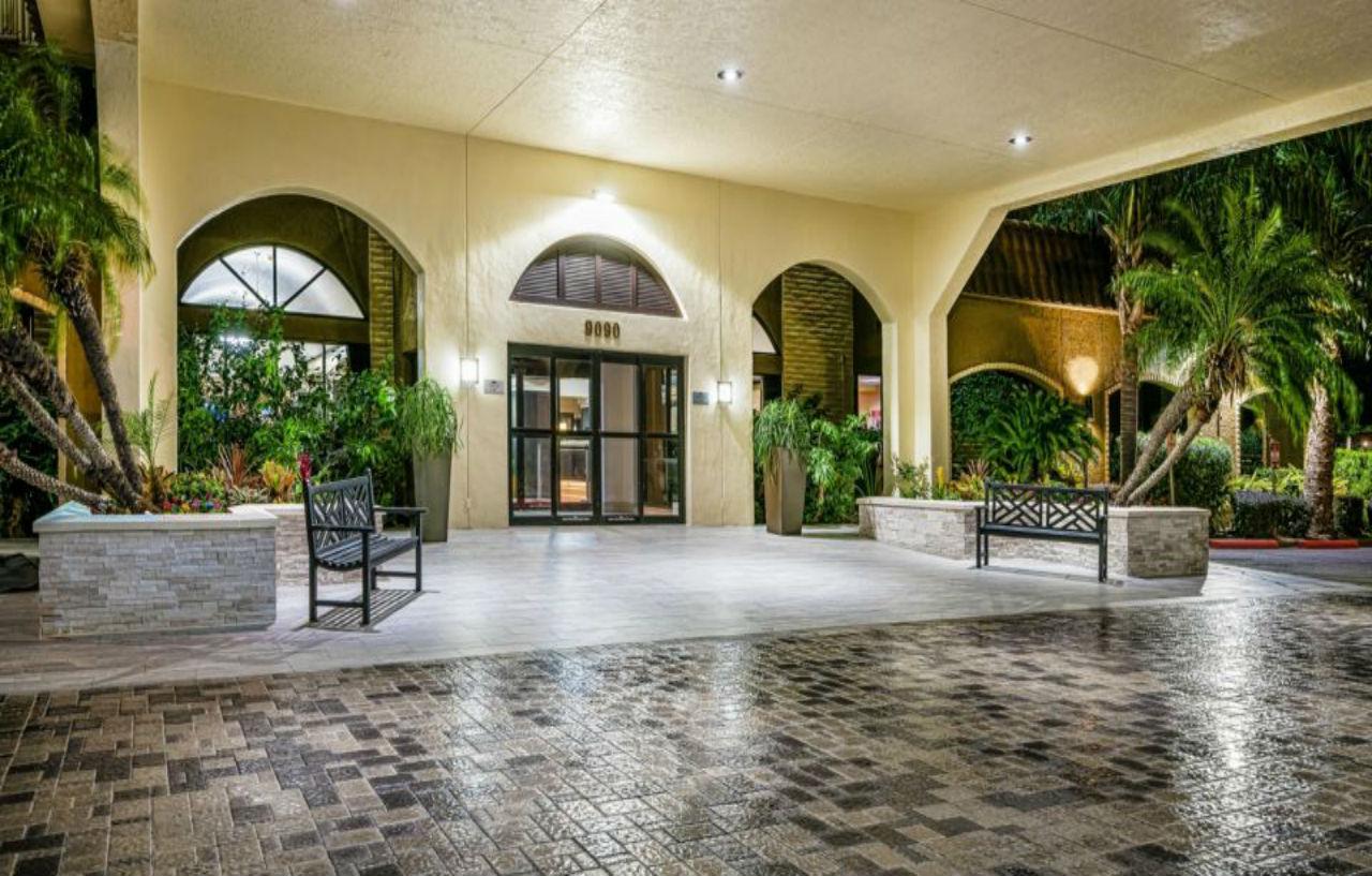 Crowne Plaza Suites Houston - Near Sugar Land Eksteriør bilde